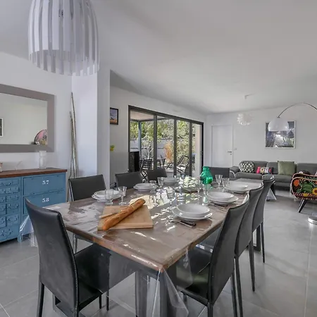 Holiday home Maison 3 Avec Beau Jardin A *