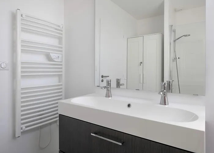 Holiday home Maison 3 Avec Beau Jardin A